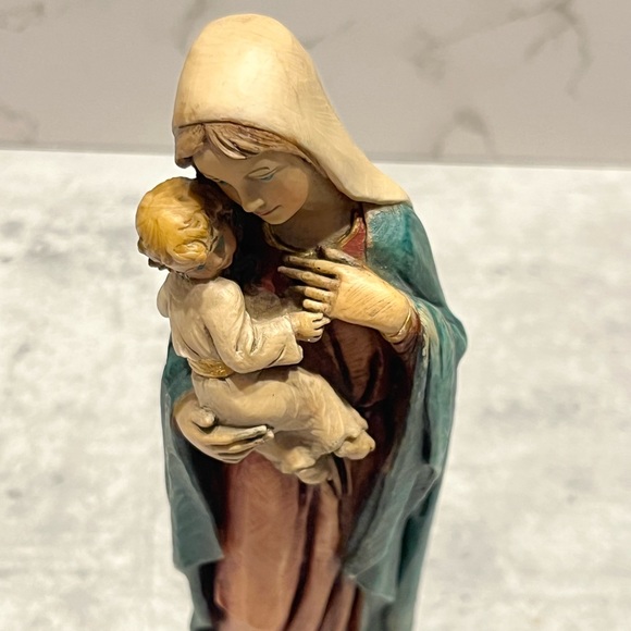 Signed by ‘A. Lucchesi Faro’ Virgin Mary w/ Baby Jesus statue ITALY vintage - Picture 14 of 16